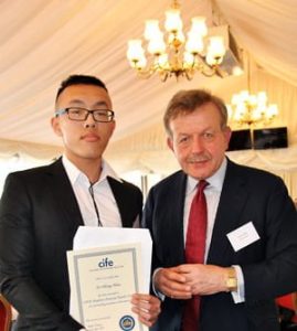 Brooke House College student Vo Hung Huu with Lord Lexden Brooke-House-College-student-Vo-Hung-Huu-with-Lord-Lexden